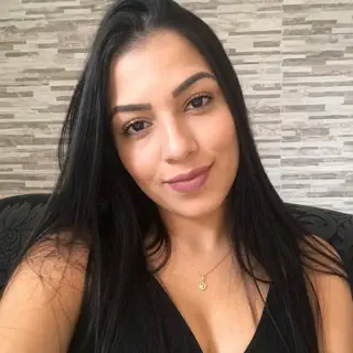 Juliana T.